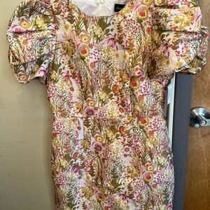 Clover and Sloane Floral Puff Sleeve Dress size 4 NWT